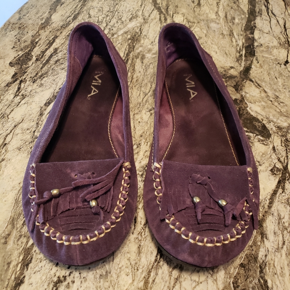 MIA purple moccasins size 9
